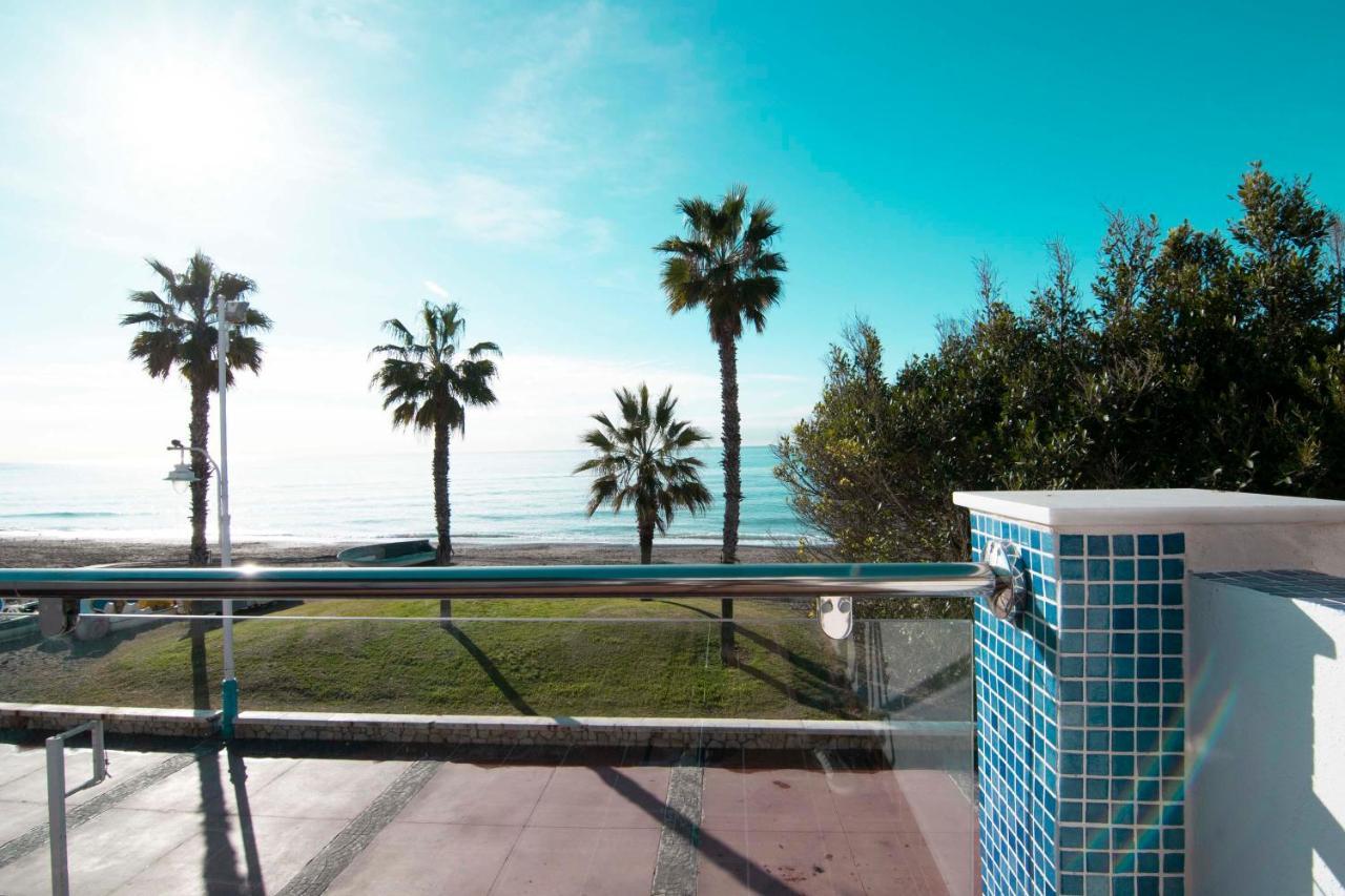 Letmalaga Cremades Beach Luaran gambar